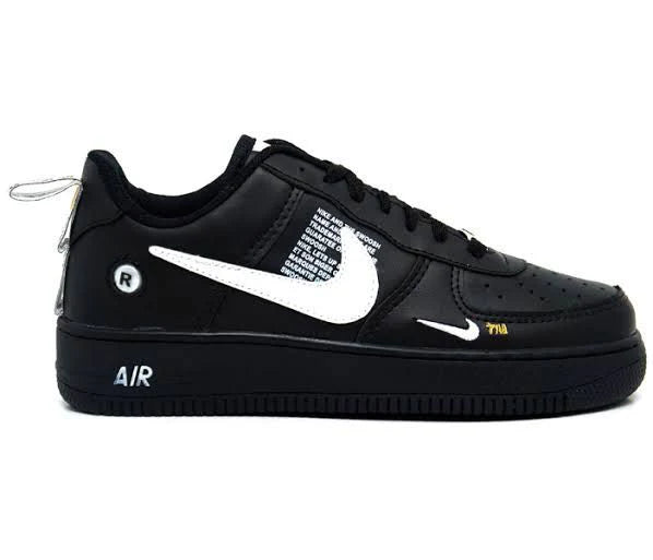 Sapatilhas Nike Air Force TM - Pretas